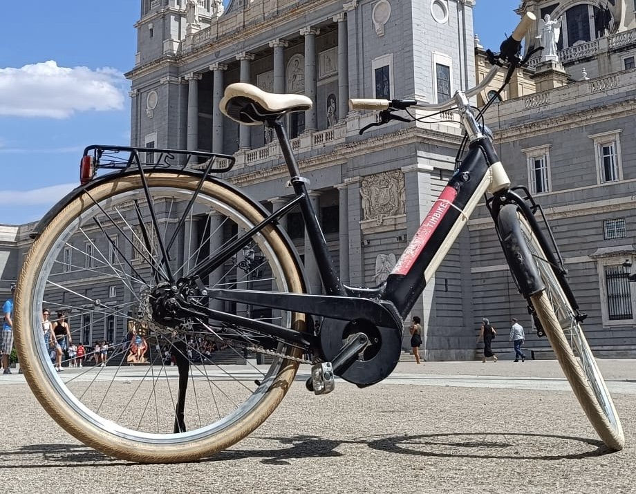 E-bikes for rent in Madrid