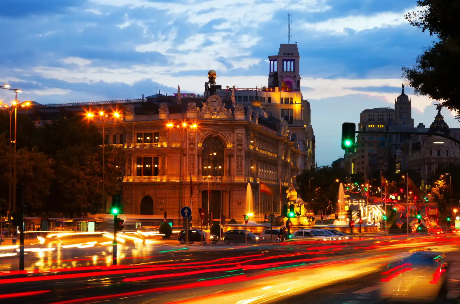 Madrid Cibeles at dusk